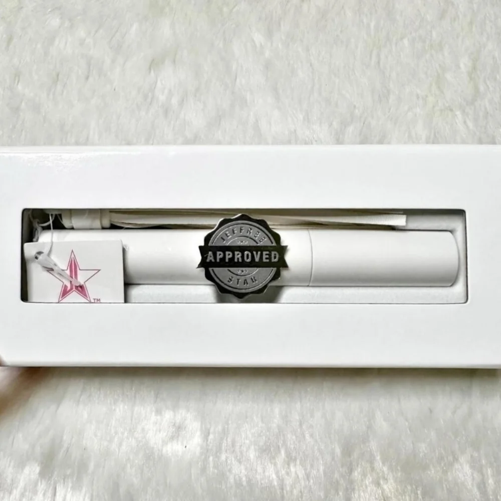 Jeffree Star Mascara in Powder White 7ml NIB❄️ White